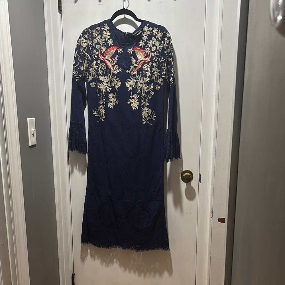 HEMANT & NANDITA embroidered midi dress